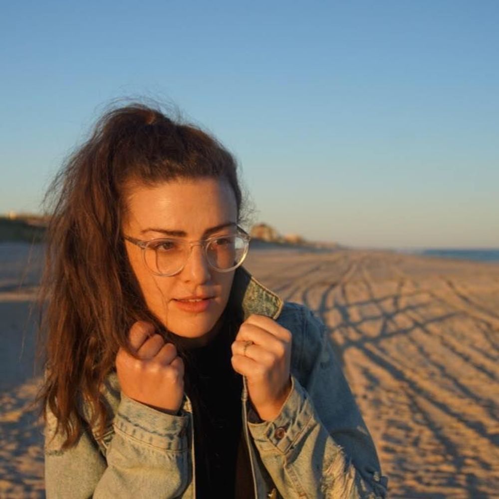 Meet your Posher, Dara